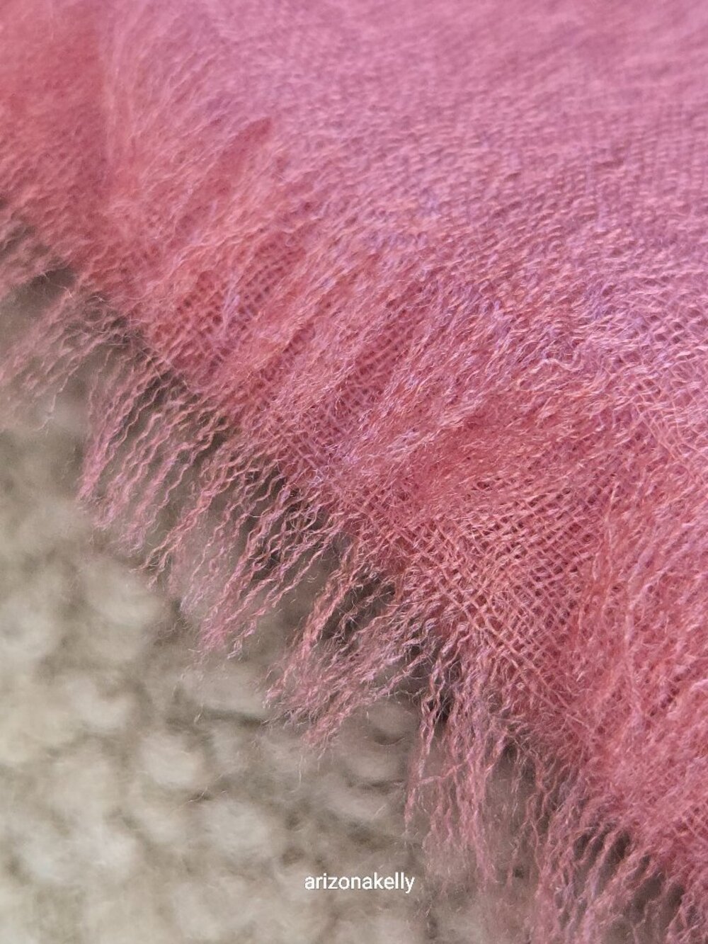 NWOT Ovcio Featherlight Cashmere Scarf Desert Rose Pink - Picture 3 of 13